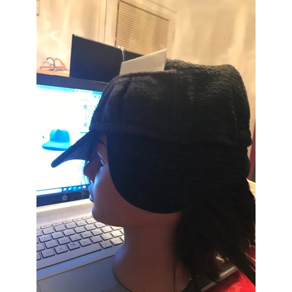 Hat - Picture 6 of 8